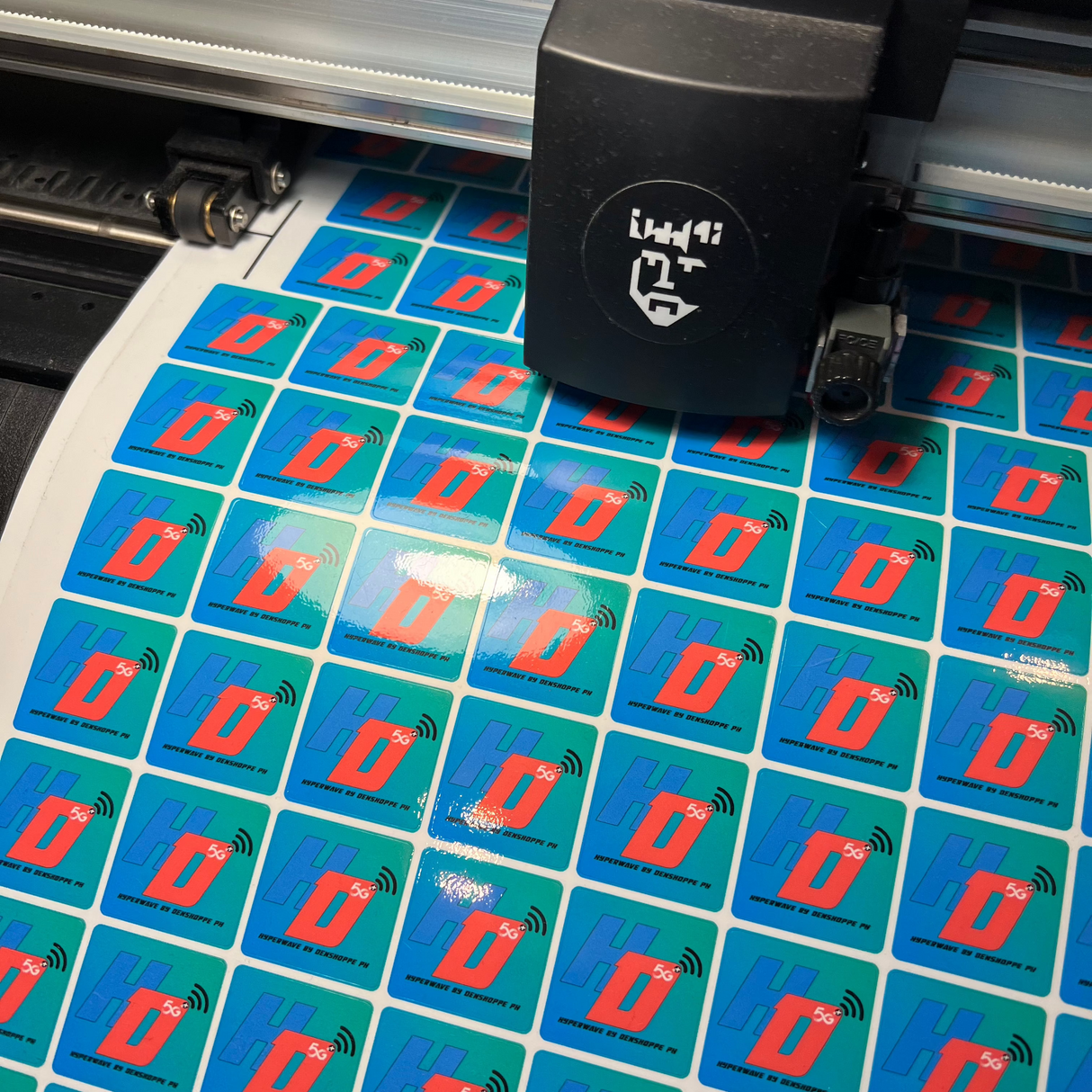CUSTOM HOLOGRAPHIC STICKERS
